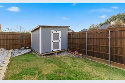 2060 Heather Glen Drive, Lewisville, TX 75067 - Photo 32