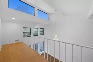 9702 Amberton Pkwy, Dallas, TX 75243 - Photo 18