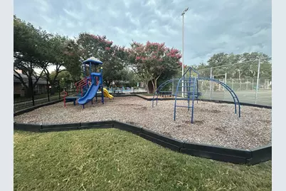 9702 Amberton Parkway, Dallas, TX 75243 - Photo 24