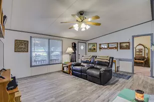 2520 Willow Oak Ln, Burleson, TX 76028 - Photo 16