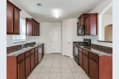 219 Magnolia Drive, Princeton, TX 75407 - Photo 2