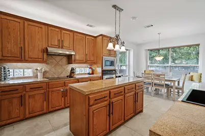 3002 Oaklawn Court, Arlington, TX 76001 - Photo 10