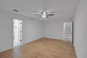 2924 Volturno Dr, Grand Prairie, TX 75052 - Photo 16