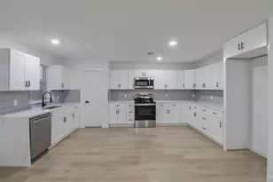 2924 Volturno Dr, Grand Prairie, TX 75052 - Photo 10