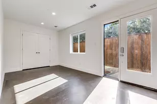 2206 Arroyo Ave, Dallas, TX 75219 - Photo 14