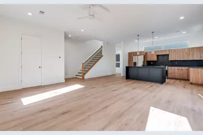 2206 Arroyo Avenue #205, Dallas, TX 75219 - Photo 8