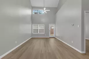 9731 Wake Bridge Dr, Frisco, TX 75035 - Photo 4