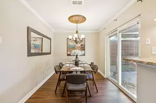 2001 Via Sevilla, Carrollton, TX 75006 - Photo 12