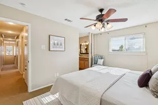 2001 Via Sevilla, Carrollton, TX 75006 - Photo 22