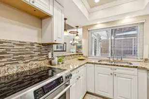 2001 Via Sevilla, Carrollton, TX 75006 - Photo 14