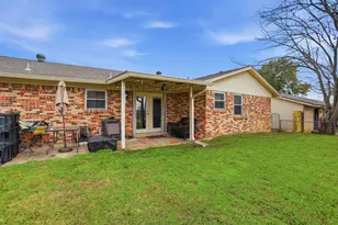 1813 Arkansas St, Gainesville, TX 76240 - Photo 22