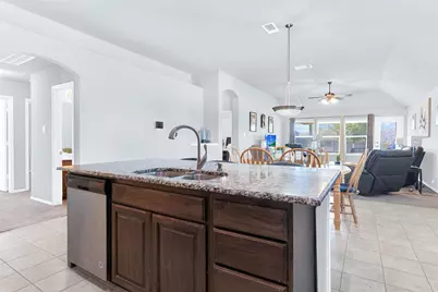 11800 Bexley Drive, Burleson, TX 76028 - Photo 8