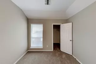 1477 Apenzell Ln, Lewisville, TX 75067 - Photo 4