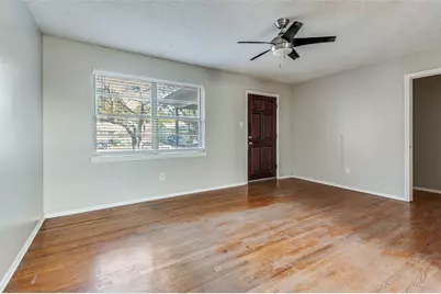 2217 Garden Oaks Drive, Irving, TX 75061 - Photo 2