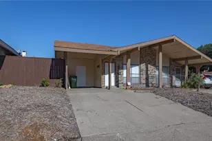 709 Arrowhead Cir, Garland, TX 75043 - Photo 2