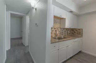 709 Arrowhead Cir, Garland, TX 75043 - Photo 10