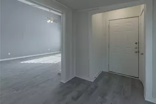 709 Arrowhead Cir, Garland, TX 75043 - Photo 4