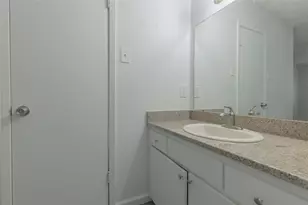 709 Arrowhead Cir, Garland, TX 75043 - Photo 14