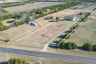 1347 Fm 36 N, Greenville, TX 75401 - Photo 32