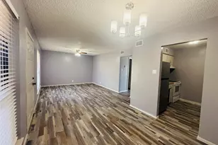 60 W Washington St, Paris, TX 75460 - Photo 2