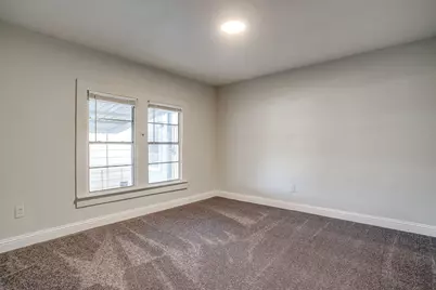 5809 Houghton Avenue, Fort Worth, TX 76107 - Photo 14