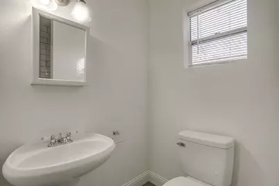 5809 Houghton Avenue, Fort Worth, TX 76107 - Photo 10