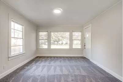 5809 Houghton Avenue, Fort Worth, TX 76107 - Photo 4