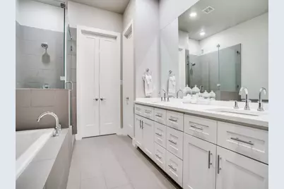 3816 Roseland #B200, Dallas, TX 75204 - Photo 14
