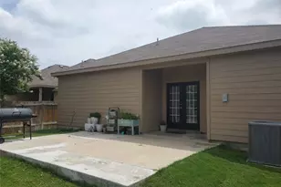 6237 Stone Lake Dr, Fort Worth, TX 76179 - Photo 2