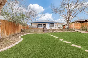 2749 Buna Dr, Dallas, TX 75211 - Photo 12