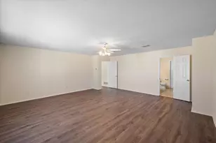 1049 Triple Crown Dr, Fort Worth, TX 76179 - Photo 28