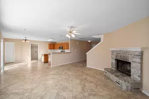 1049 Triple Crown Dr, Fort Worth, TX 76179 - Photo 12