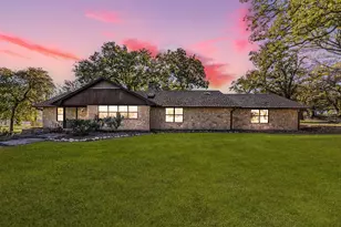 501 Lazy B Ln, Springtown, TX 76082 - Photo 2