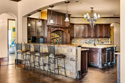12817 Singleton Drive, Fort Worth, TX 76052 - Photo 8