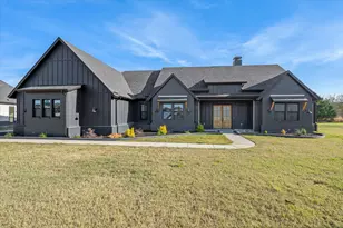 178 Norman Dr, Canton, TX 75103 - Photo 1