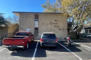 322 S Waco St, Weatherford, TX 76086 - Photo 1