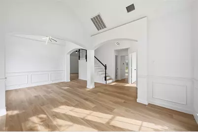 413 Cody Lane, Lewisville, TX 75067 - Photo 4