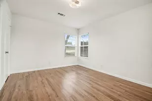 928 Ash Crescent St, Fort Worth, TX 76104 - Photo 20