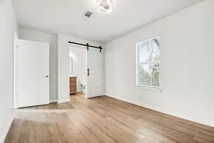 928 Ash Crescent St, Fort Worth, TX 76104 - Photo 16