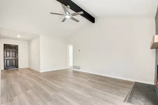 4551 Parkwood Dr, Forest Hill, TX 76140 - Photo 4