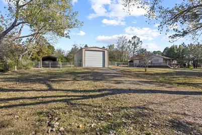 136 Cottonwood Lane, Pottsboro, TX 75076 - Photo 4