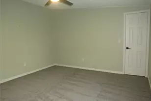 2151 Crockett St, Sanger, TX 76266 - Photo 10