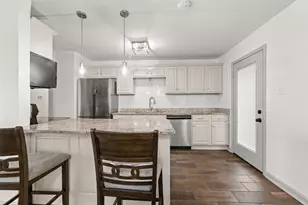 4300 Greenbriar Dr, Waco, TX 76705 - Photo 8