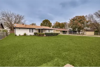 3474 Pacesetter Drive, Dallas, TX 75241 - Photo 2