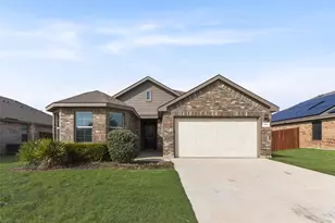 711 Durango Ln, Cleburne, TX 76033 - Photo 1