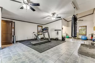 2209 Hillcrest St, Fort Worth, TX 76107 - Photo 36