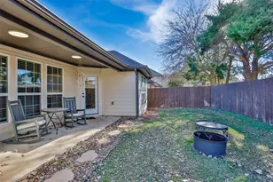 1135 Vintage Ave, Gainesville, TX 76240 - Photo 30