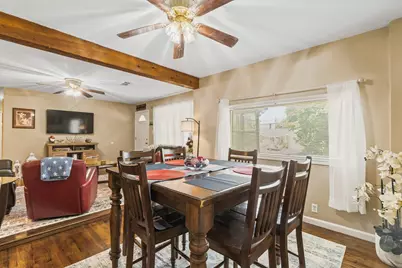 107 S Sheppard Drive, Euless, TX 76040 - Photo 6