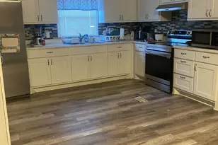 285 Sorrel Ct, Stephenville, TX 76401 - Photo 4