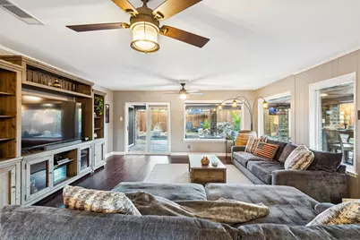 1608 Chaparral Court, Grapevine, TX 76051 - Photo 12